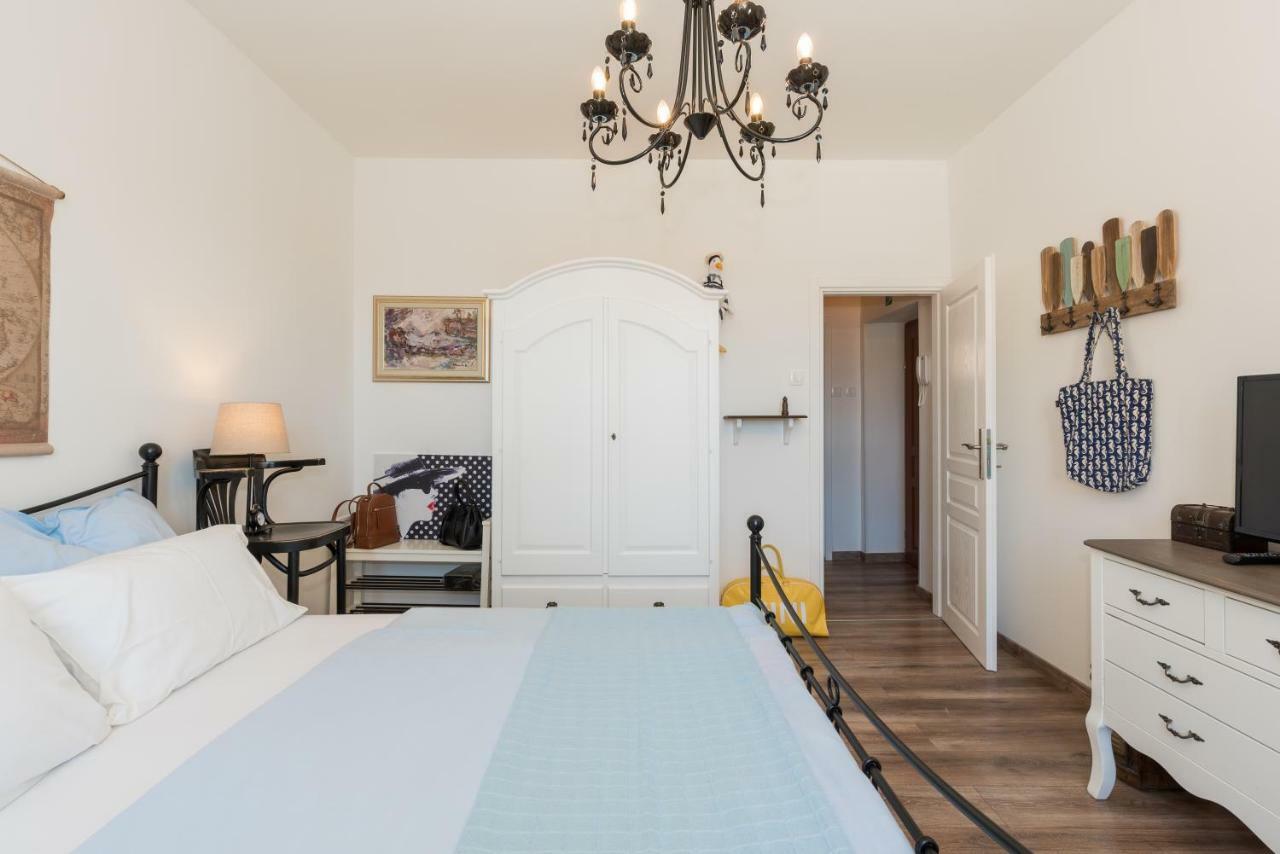Skipper Suites Novigrad  Exterior photo